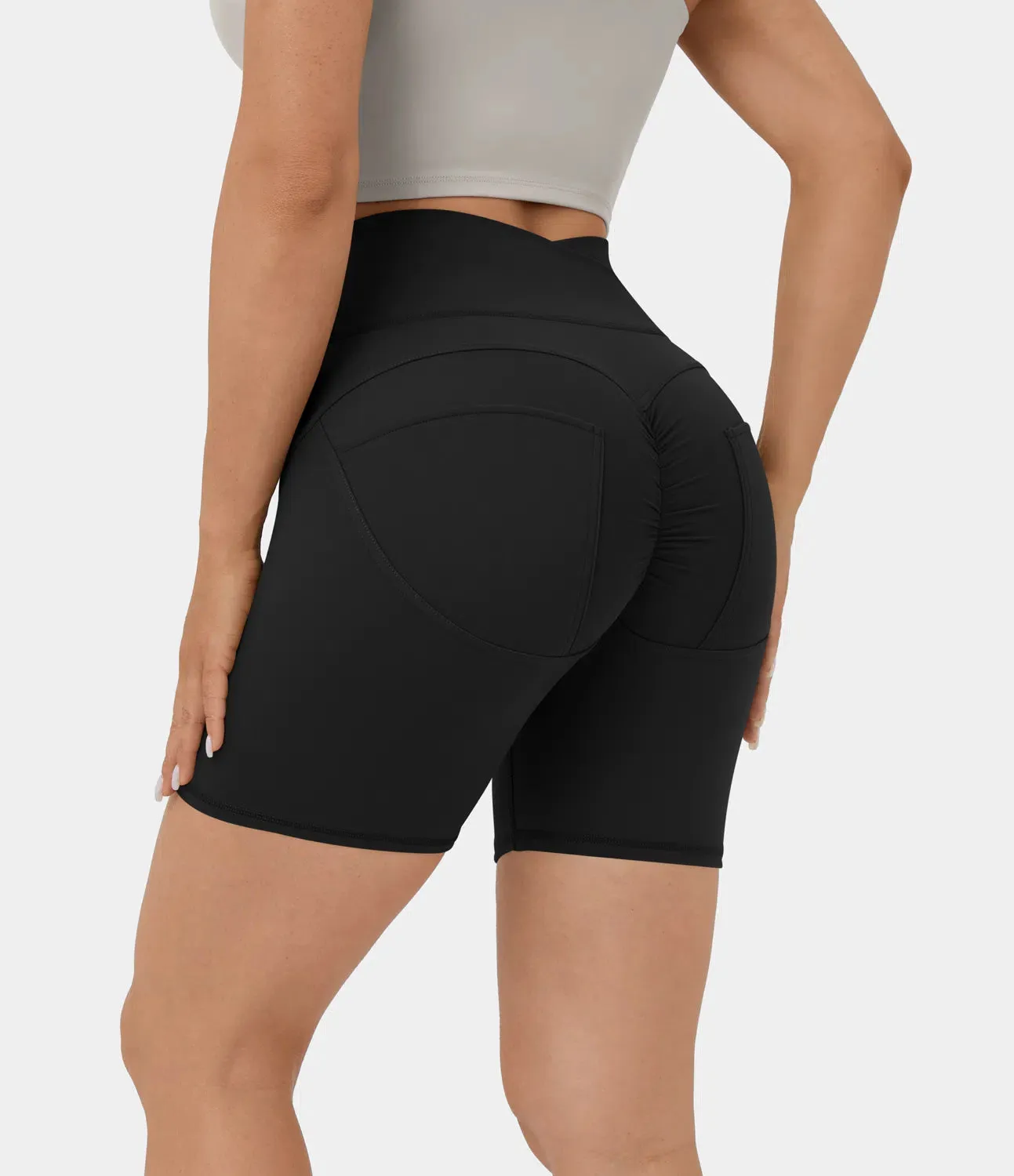 Plush High-Waisted Crossover Yoga Biker Shorts – Ruched Design (5”)