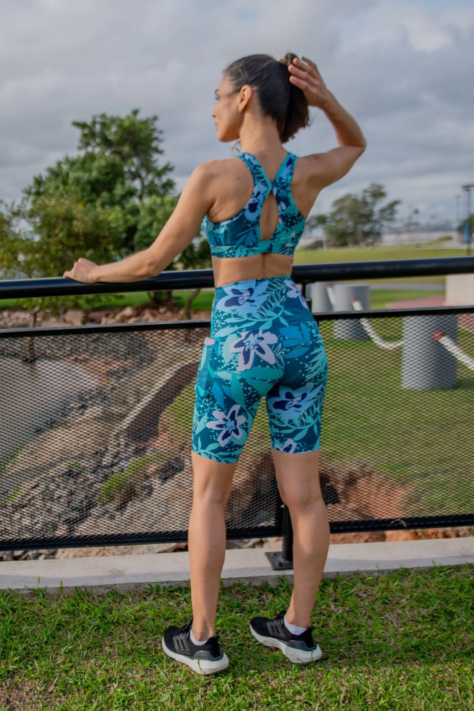 (Pre-Order) High Waist Long Shorts - Evergreen