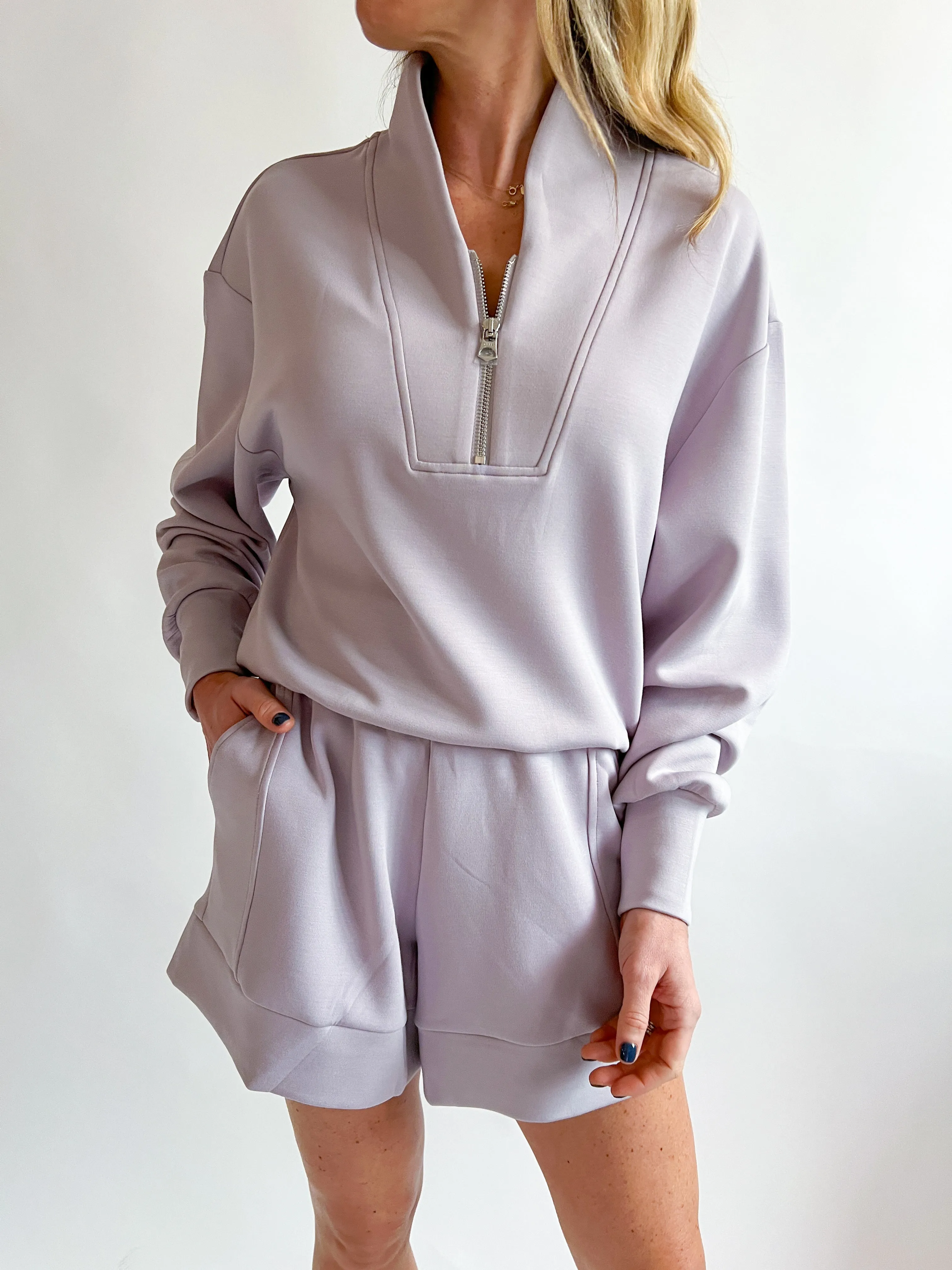 Raindrop Davidson Pullover