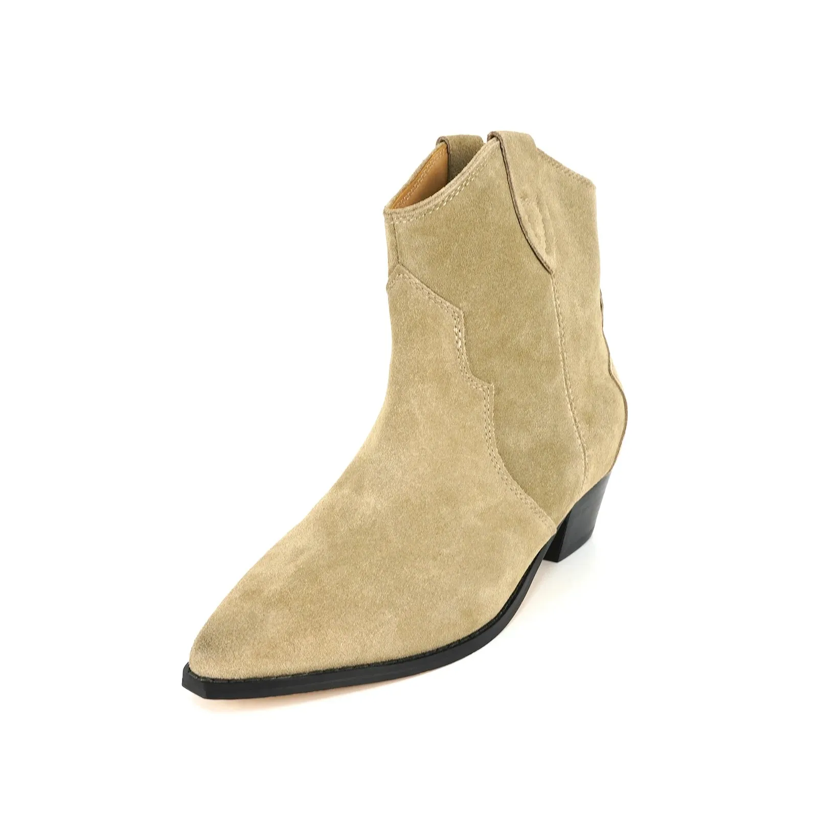 Relaxed and supportive orthopedic Boots