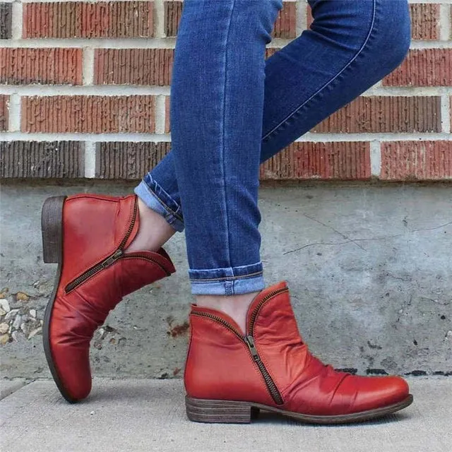Relaxed and supportive orthopedic Boots