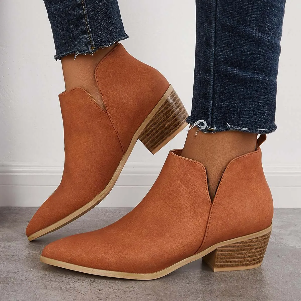 Relaxed and supportive orthopedic Boots