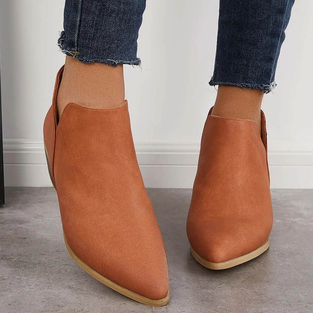 Relaxed and supportive orthopedic Boots
