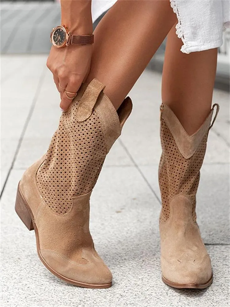 Relaxed and supportive orthopedic Boots