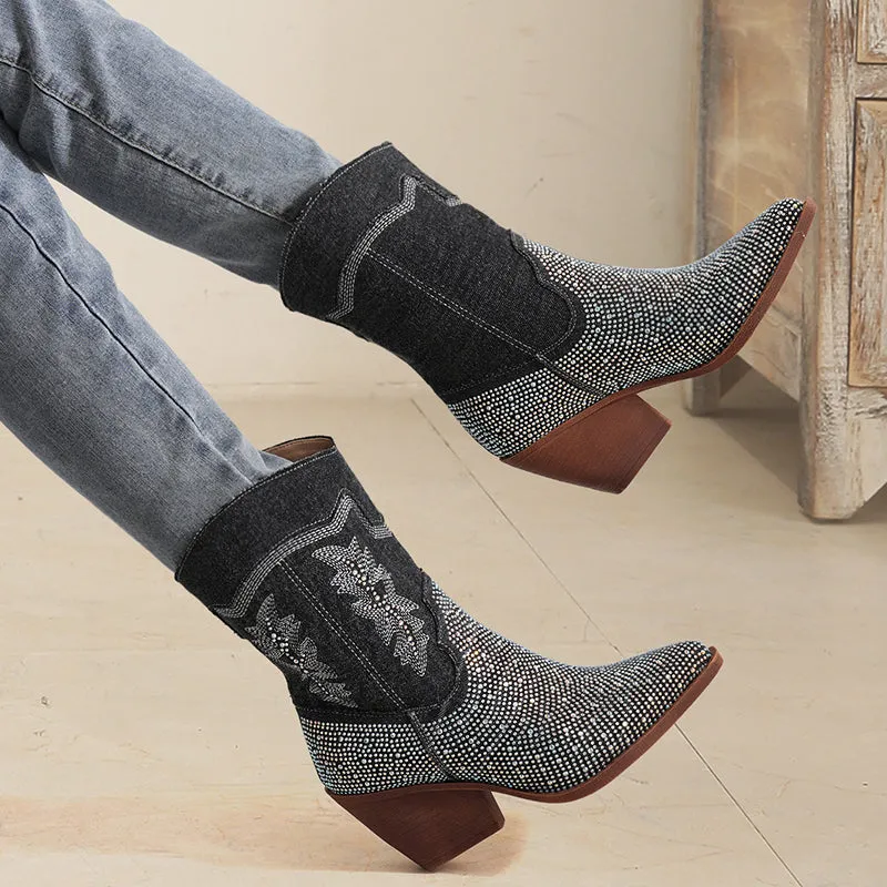 Relaxed and supportive orthopedic Boots