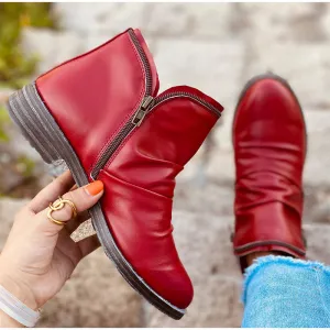 Relaxed and supportive orthopedic Boots