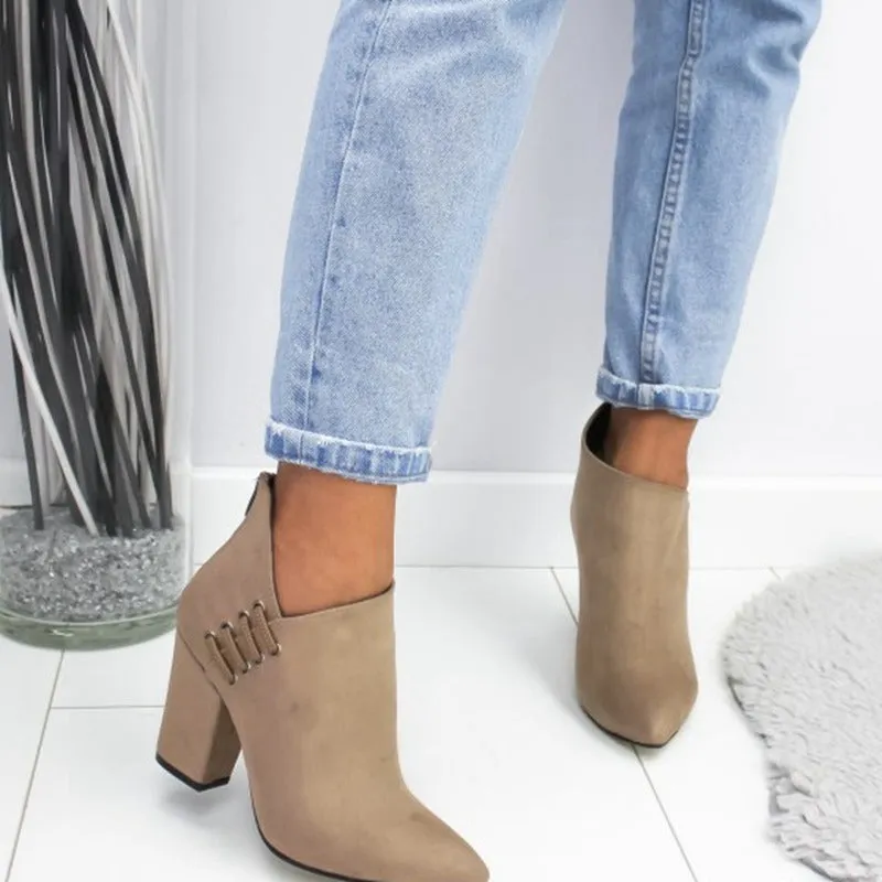 Relaxed and supportive orthopedic Shoes