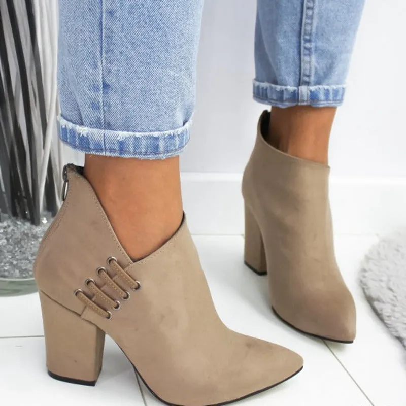 Relaxed and supportive orthopedic Shoes