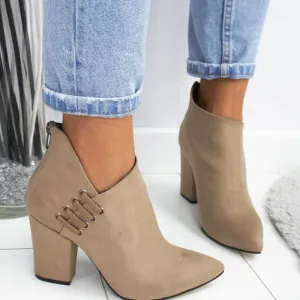 Relaxed and supportive orthopedic Shoes