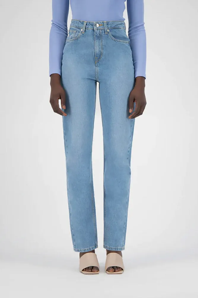 Relaxed Rose Jeans