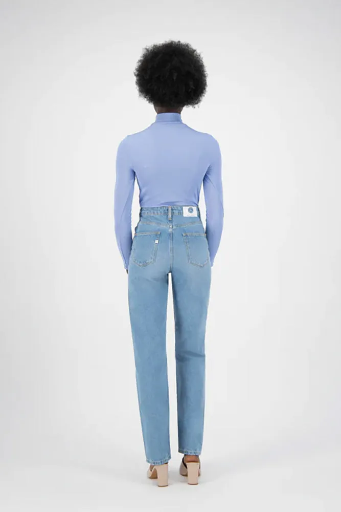 Relaxed Rose Jeans