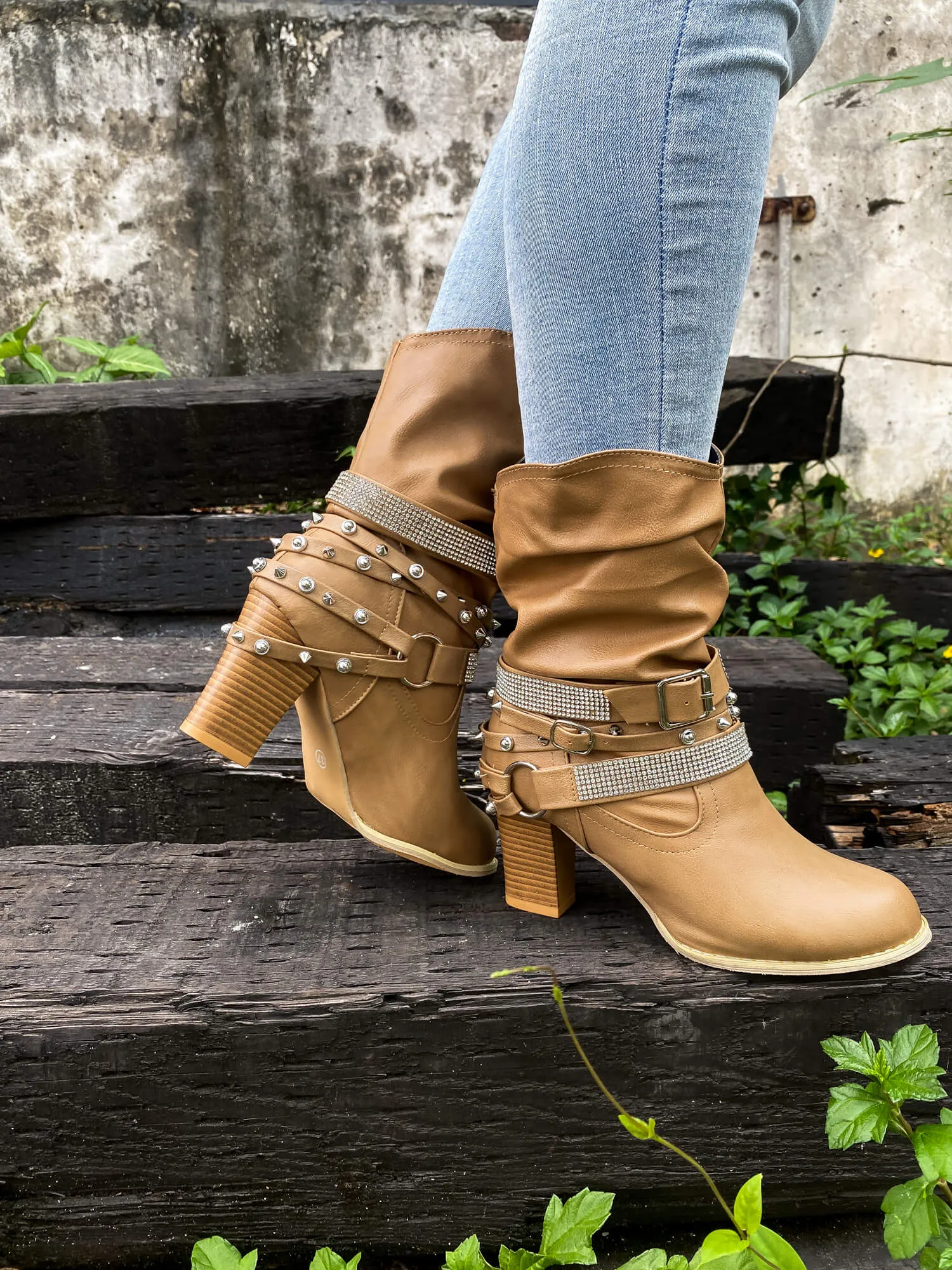 Rivet Strap-Wrapped Moto Boots - Tan