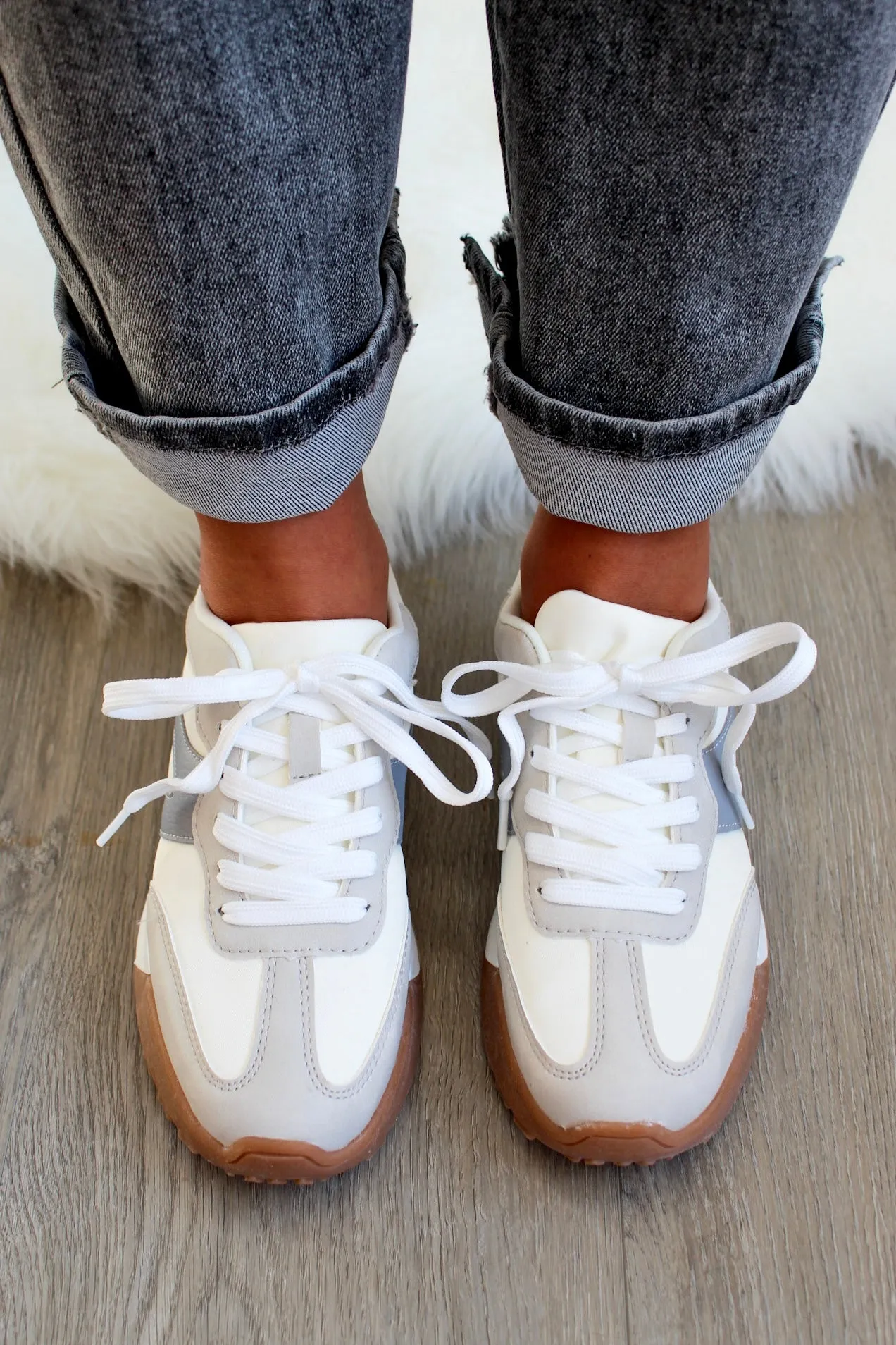 Run Off Retro Sneakers • Grey Multi
