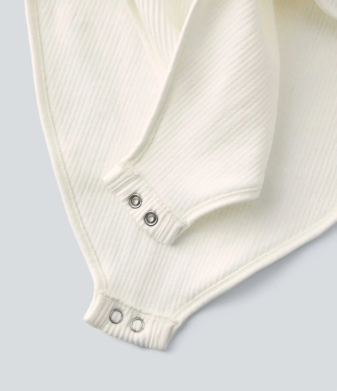 Seamless Flow Square Neck Bodysuit | Short Sleeve & Smooth Fit