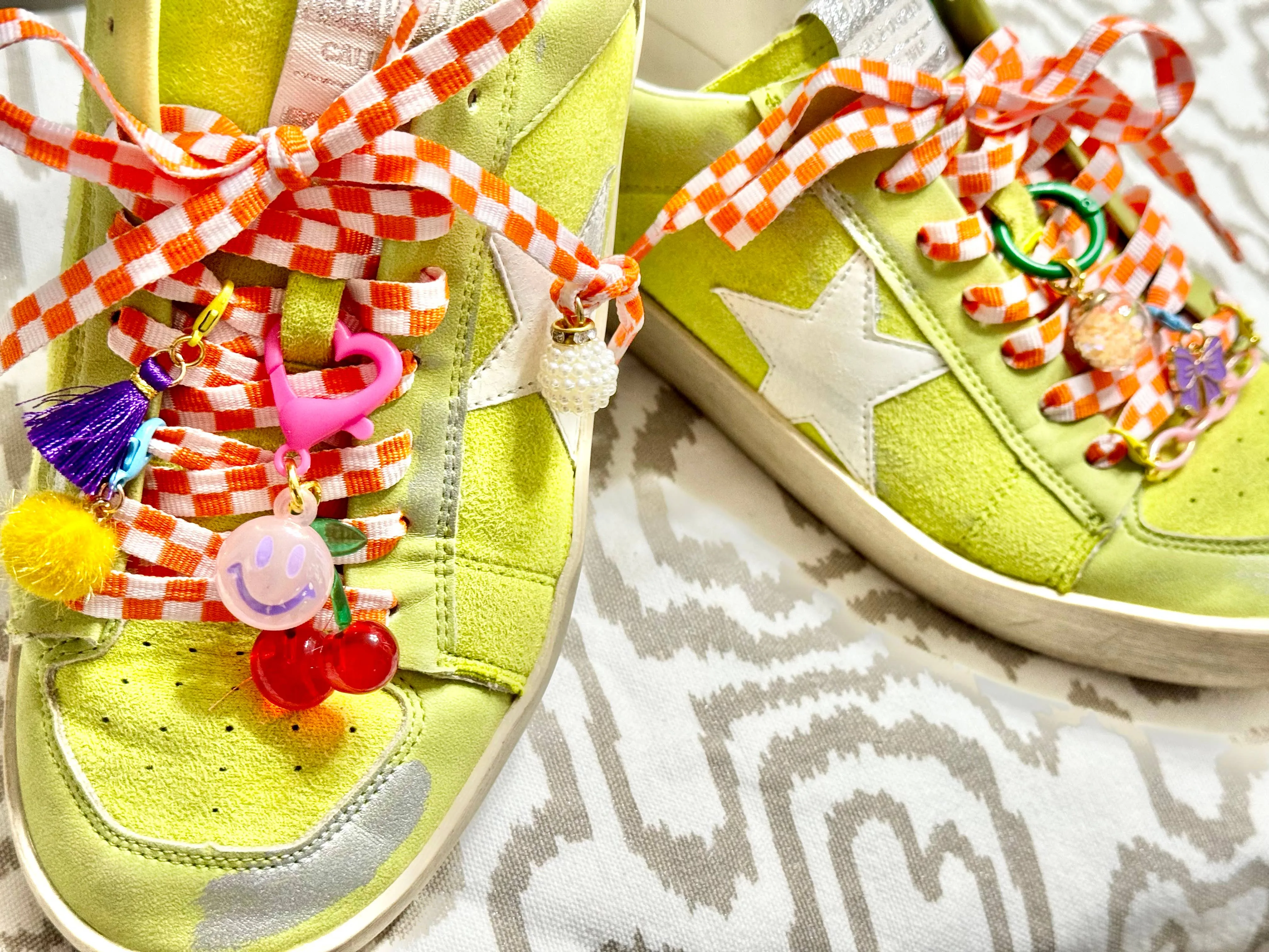 Shoe Charms Trendy Sneaker Jewels Shoelaces & Charms Set
