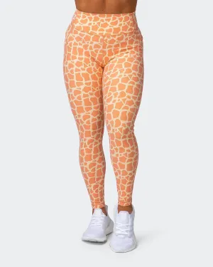 SIGNATURE POCKET ANKLE LENGTH LEGGINGS Paradise Giraffe Print