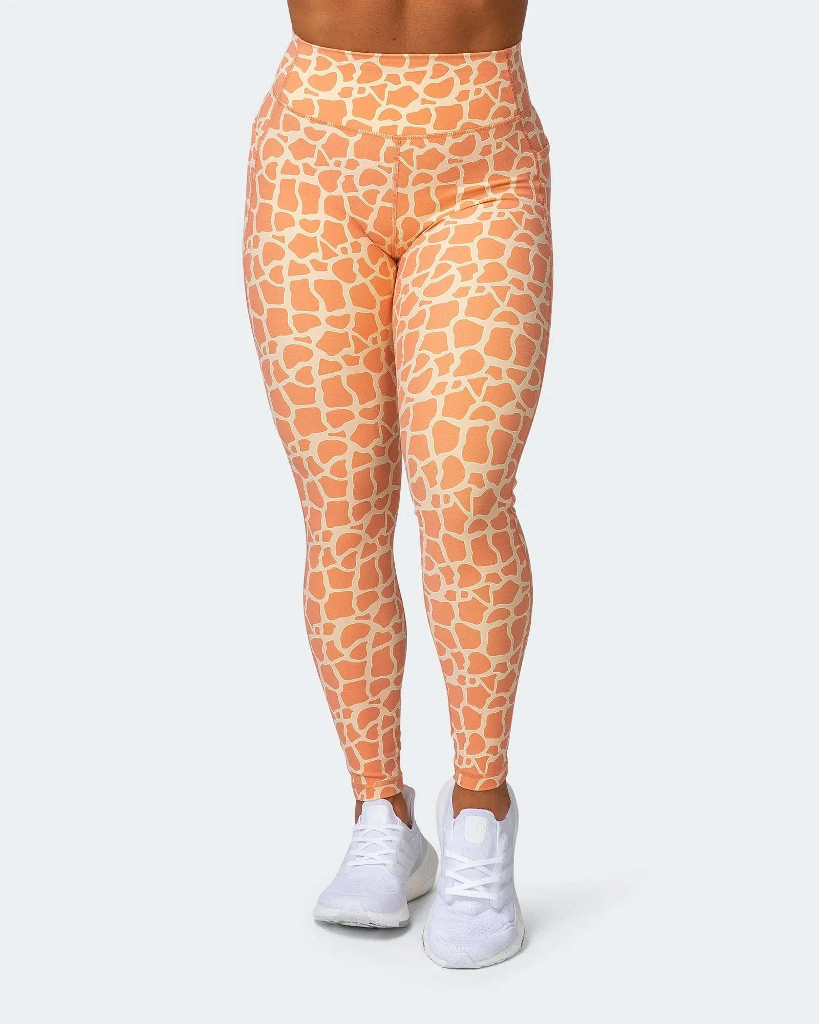SIGNATURE POCKET ANKLE LENGTH LEGGINGS Paradise Giraffe Print