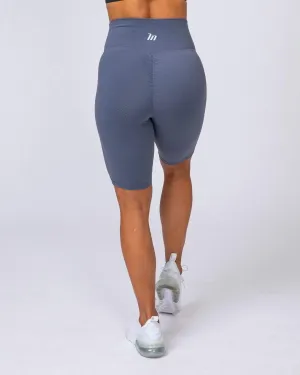 Signature Referee Length High Waist Scrunch - Titanium