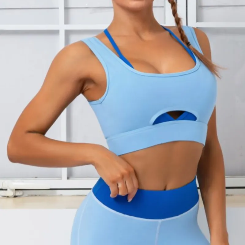 Sleeveless Layered Workout Top