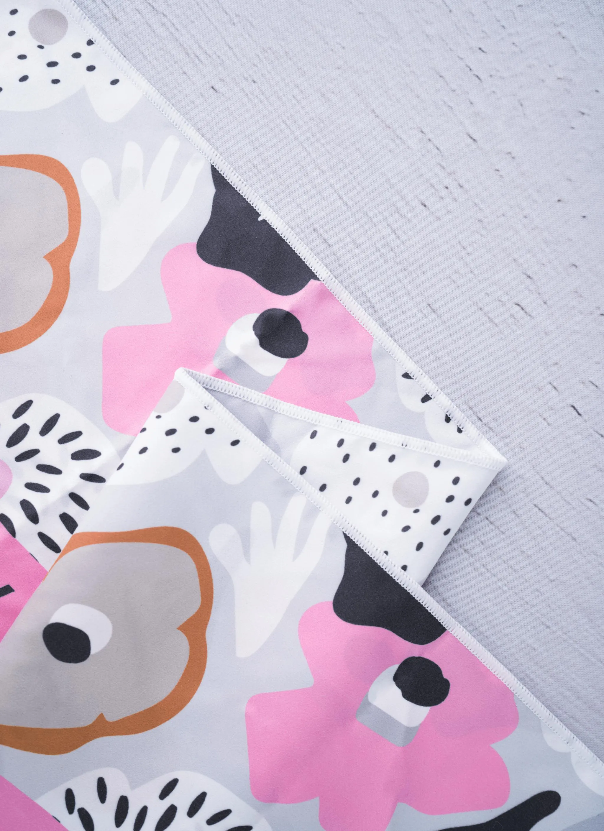 Small Sweat Towel - Classic Floral
