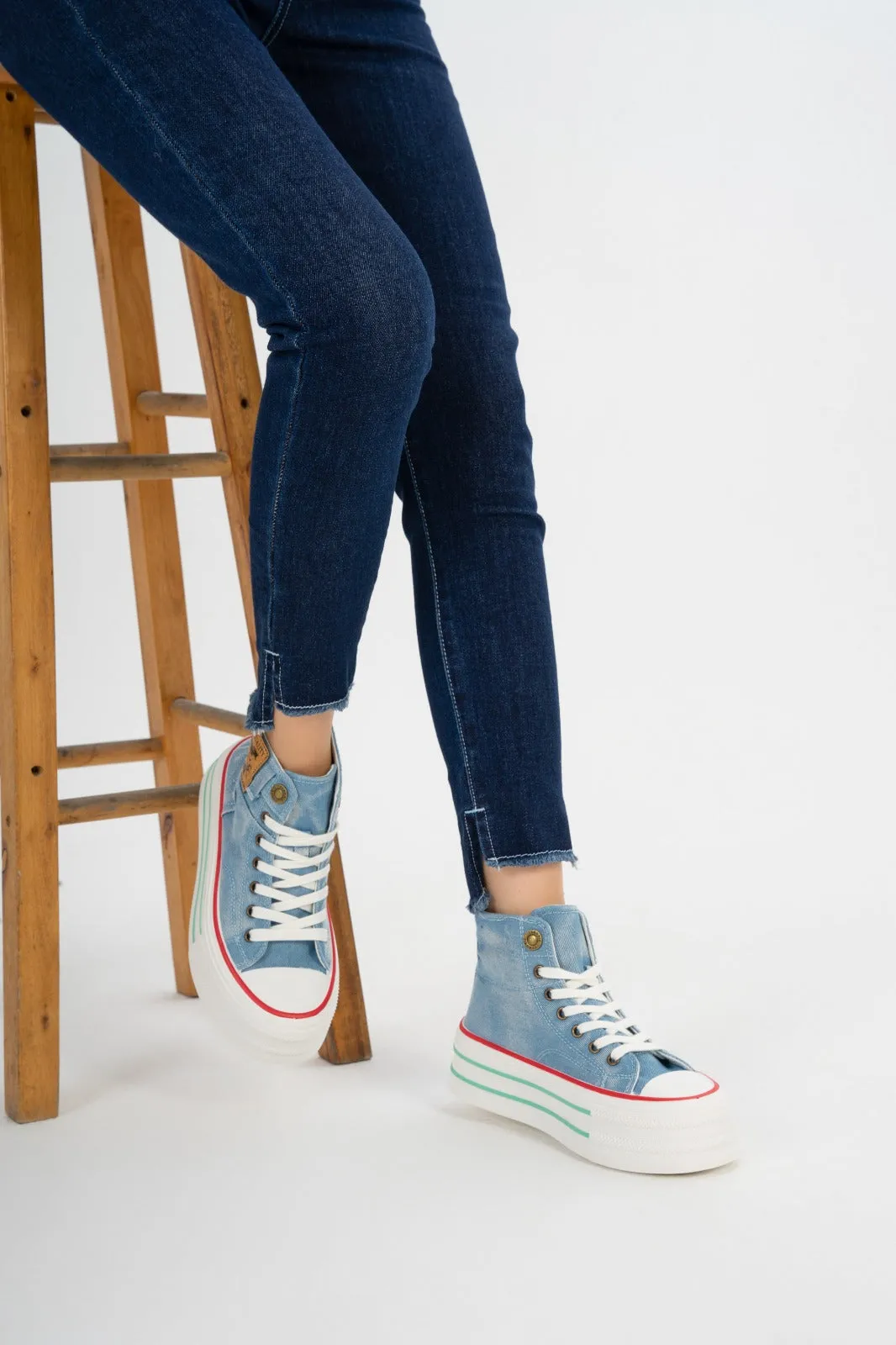 Sneakers Woman Half W-20 Sky Blue
