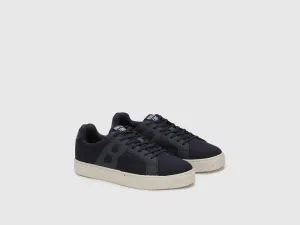 Solid Pattern Lace-Up Sneakers