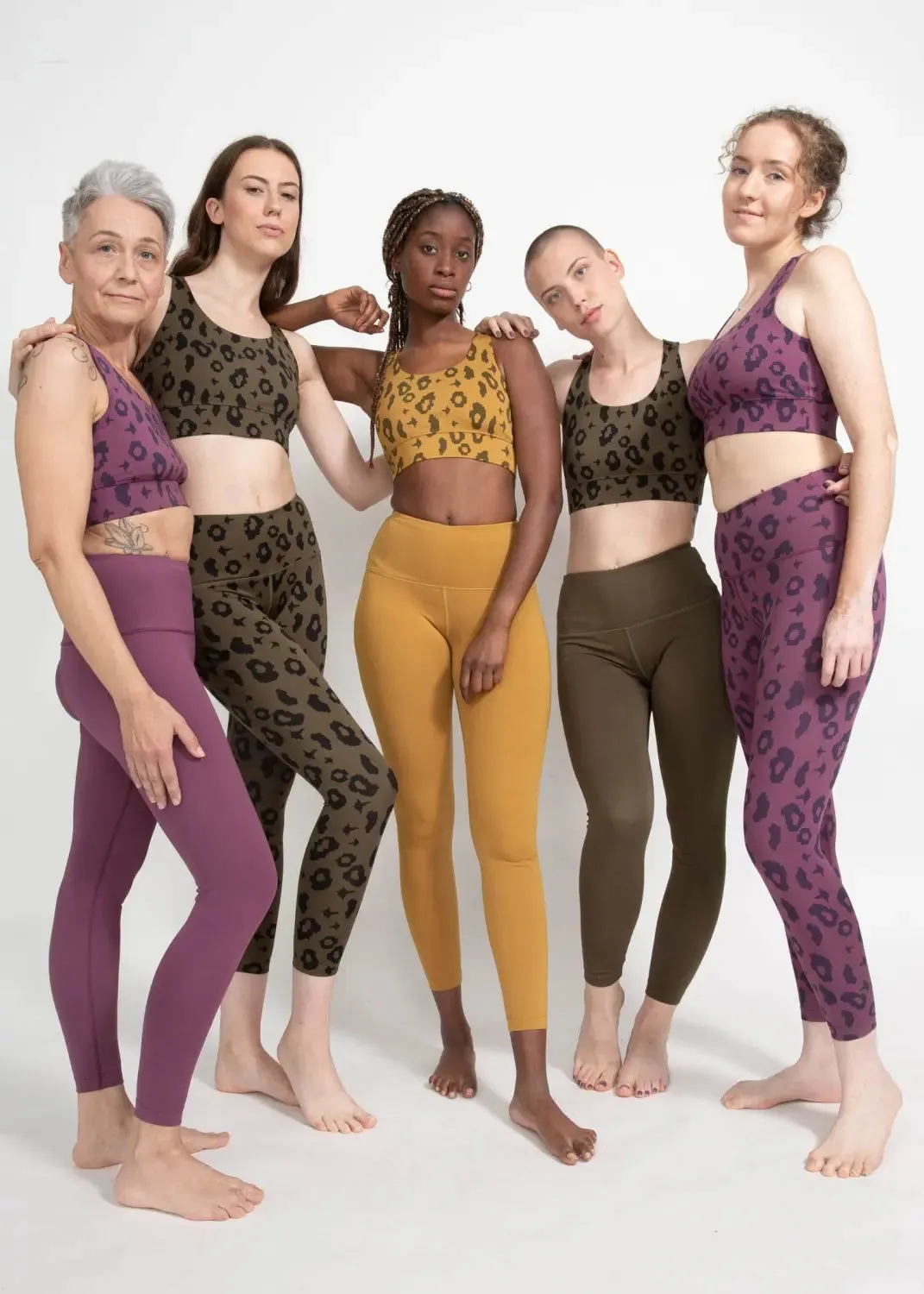 Surf & Yoga Leggings mit Green Leopard Print