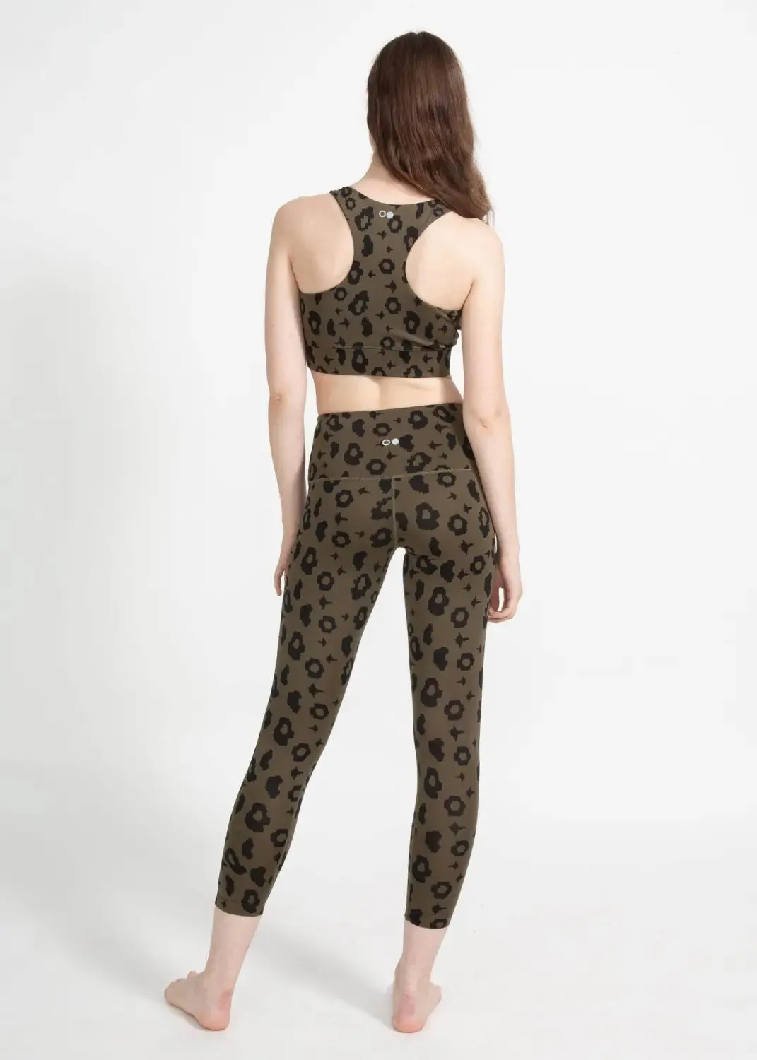 Surf & Yoga Leggings mit Green Leopard Print