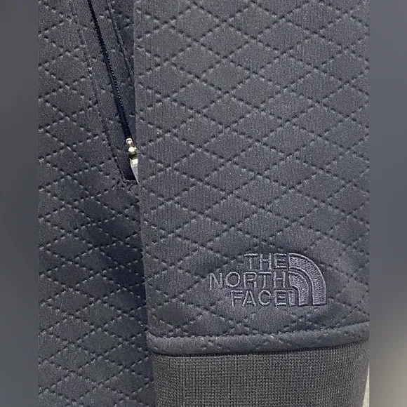The North Face, Recover Up, Black quilted, Fleece Lined Jacket, Activewear Sz M.
