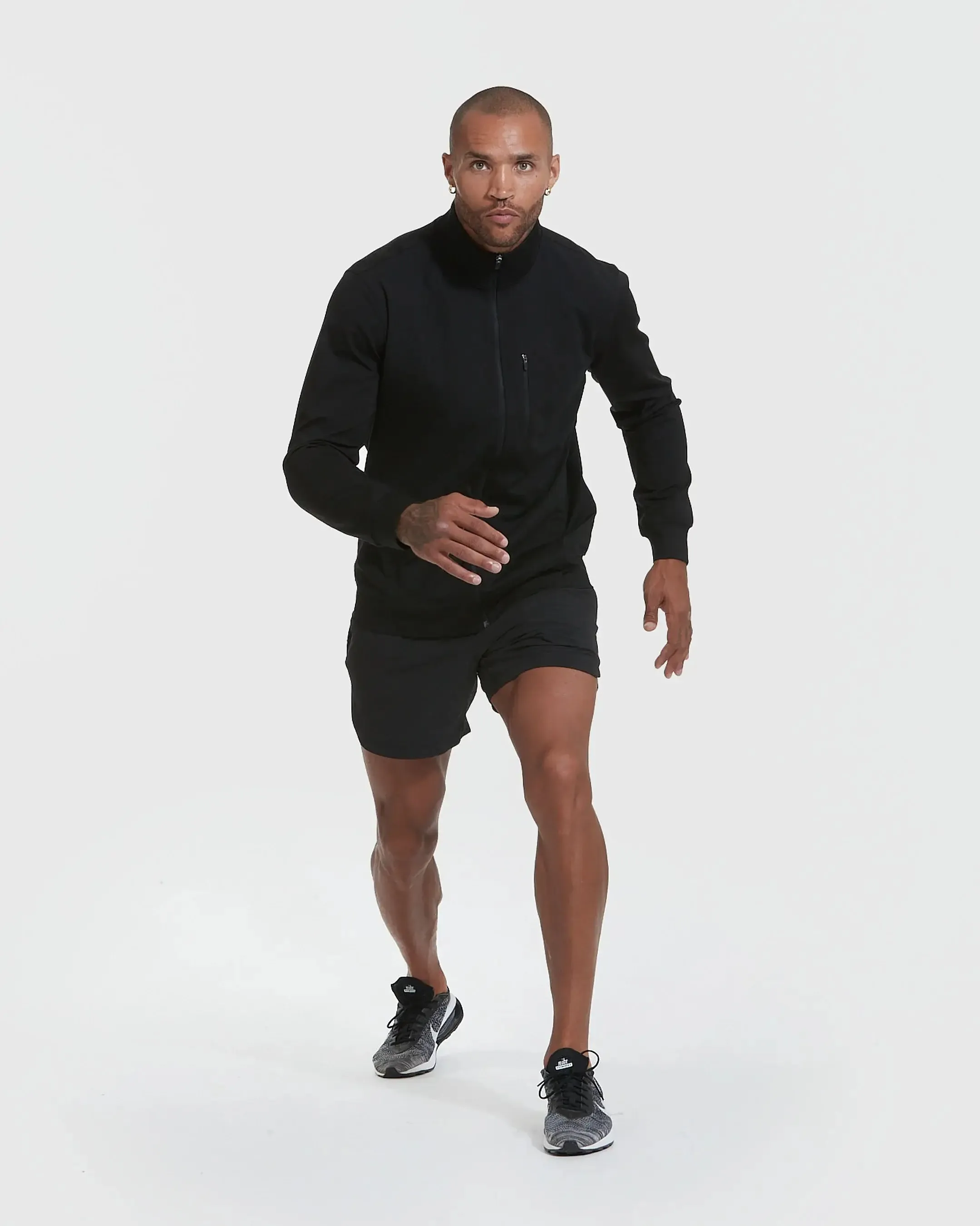 True Classic Full Zip Active Jacket in Black