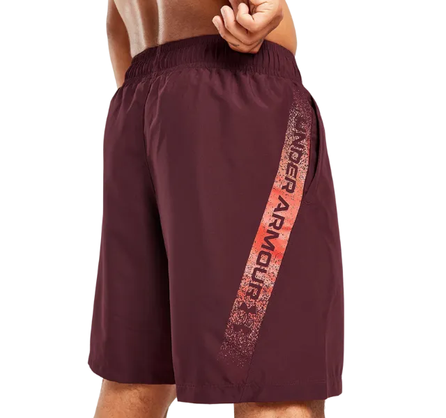 Under Armour Woven 7 Inch Graphic Shorts - Dark Maroon