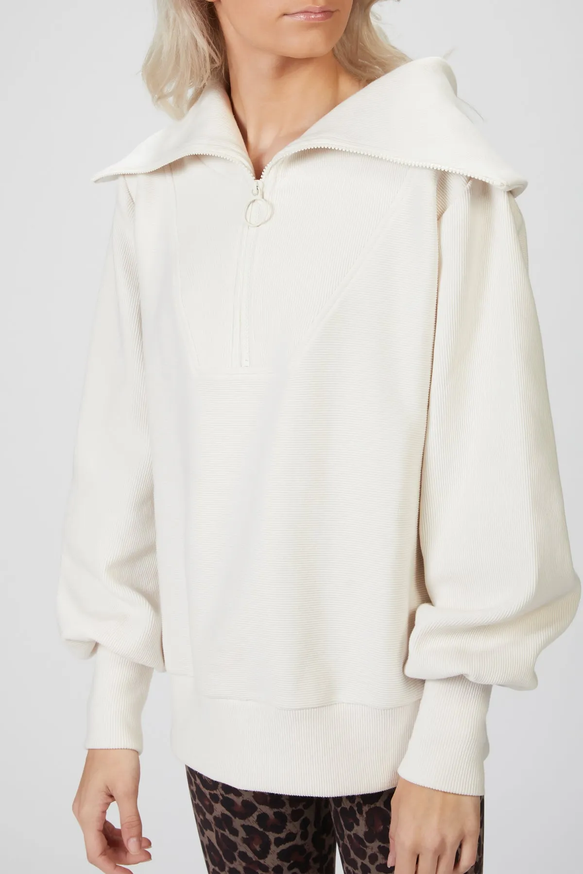 VINE PULLOVER
