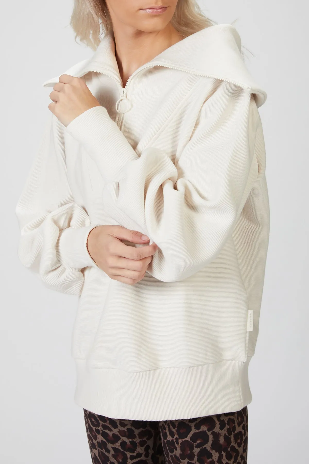 VINE PULLOVER