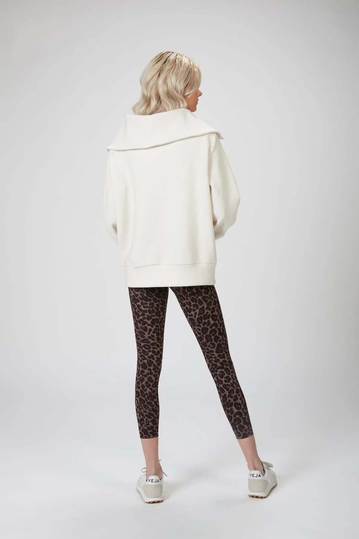 VINE PULLOVER