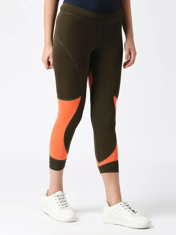 Women Olive Solid Capris-GAMBIT-Olive