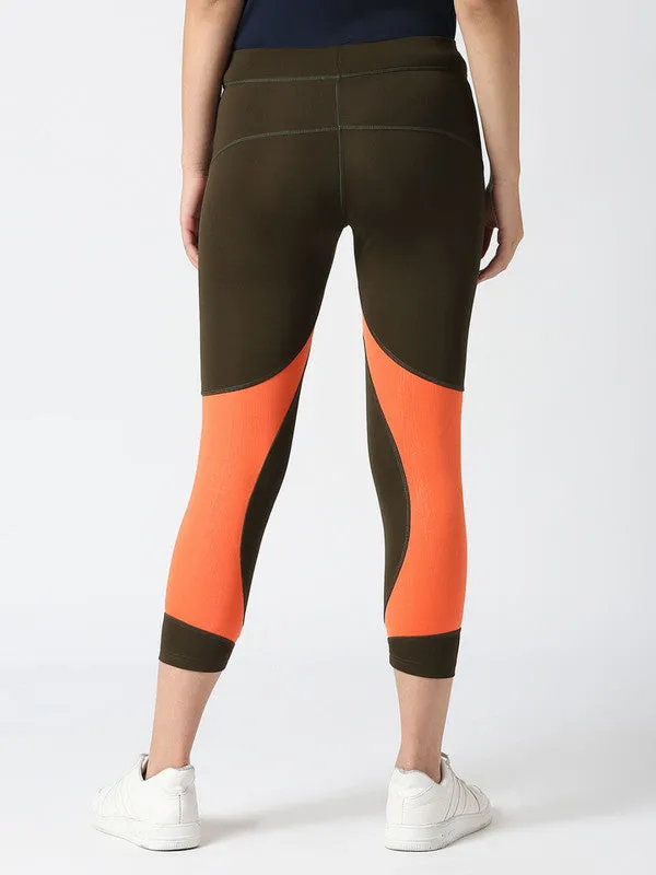 Women Olive Solid Capris-GAMBIT-Olive