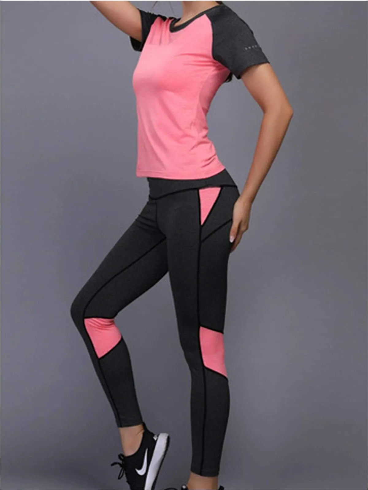 Women's Contrast Panel Workout Top & Leggings Set