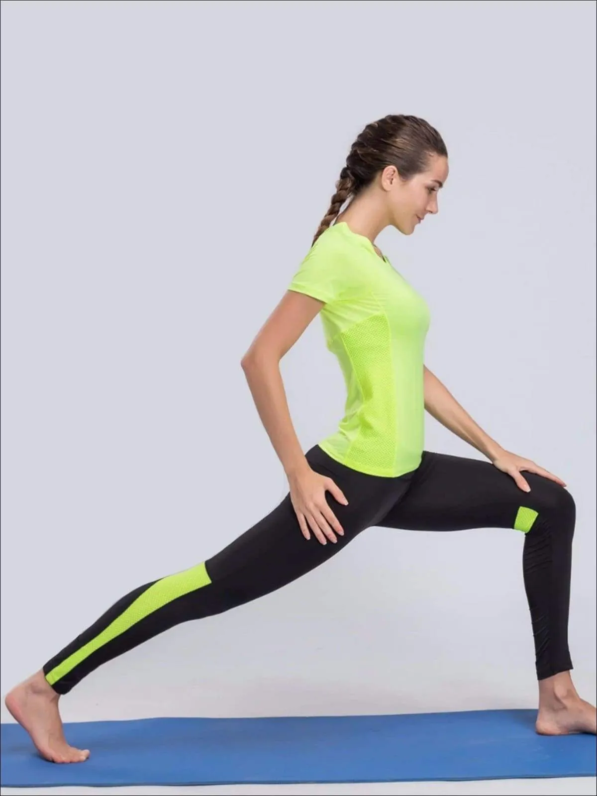 Women's Perforated Detail Workout Top & Leggings Set