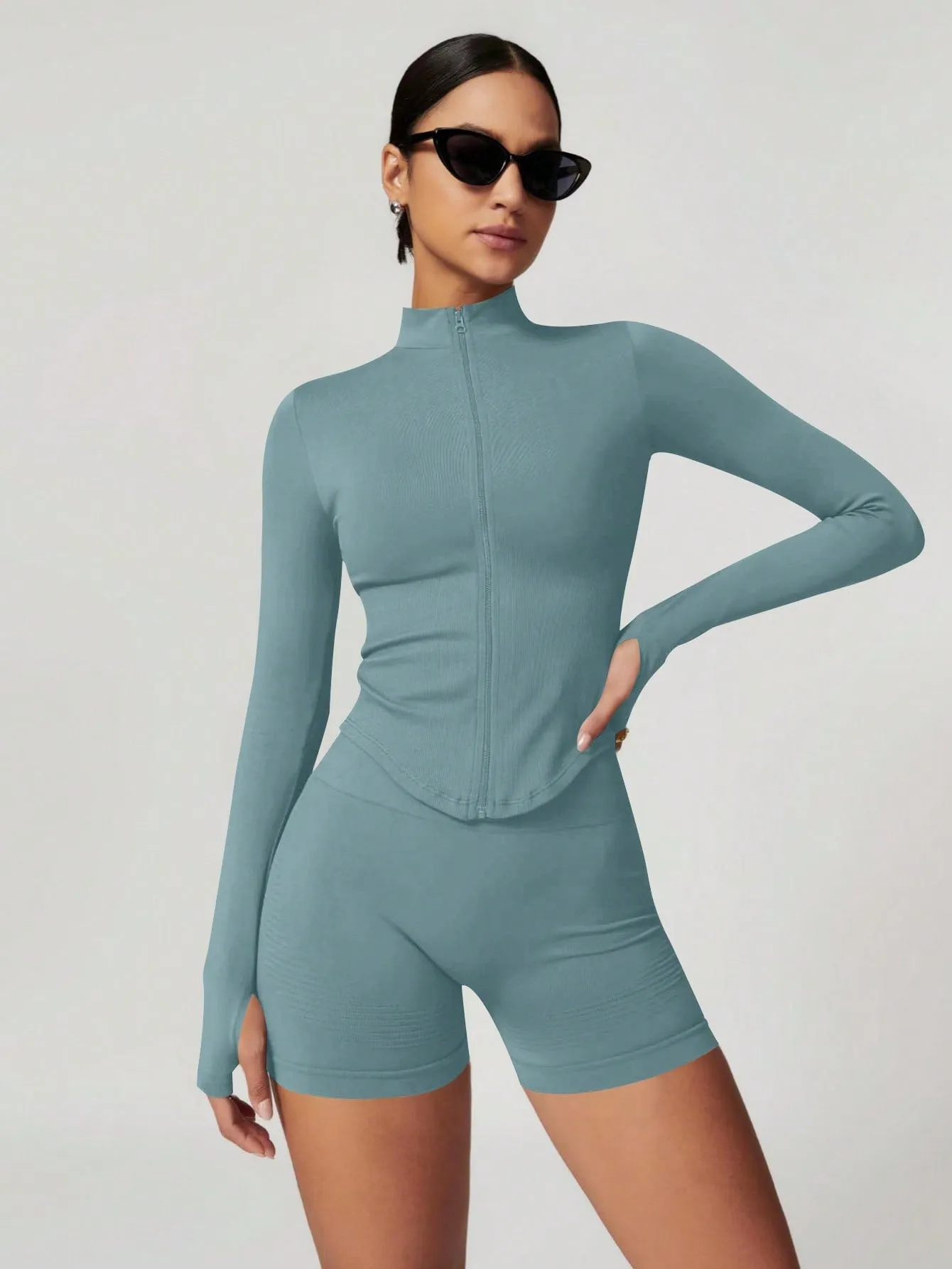 Women’s Standing Collar Zipper Yoga Jacket – Tight Fit, Quick-Dry Sports Top