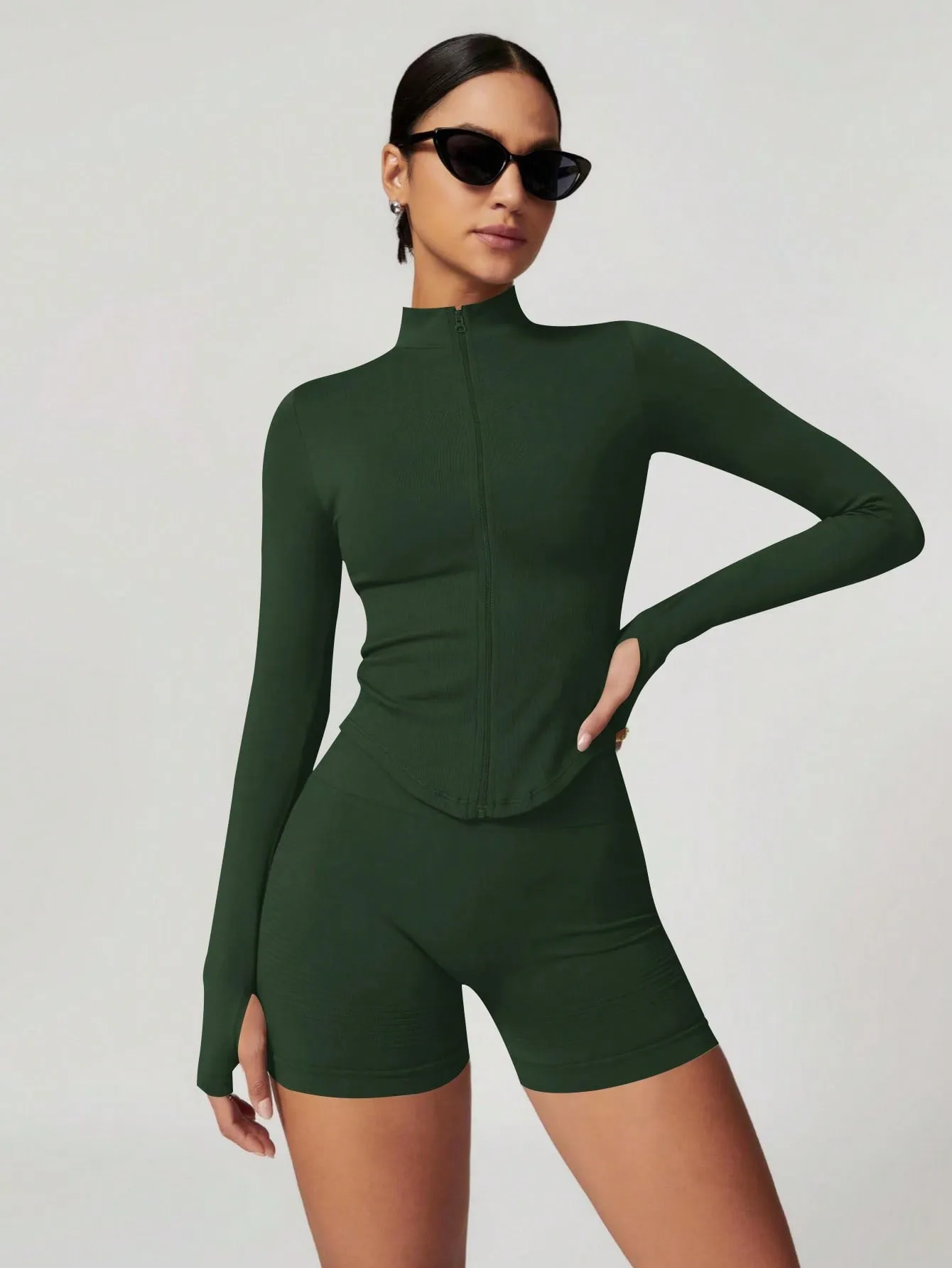 Women’s Standing Collar Zipper Yoga Jacket – Tight Fit, Quick-Dry Sports Top