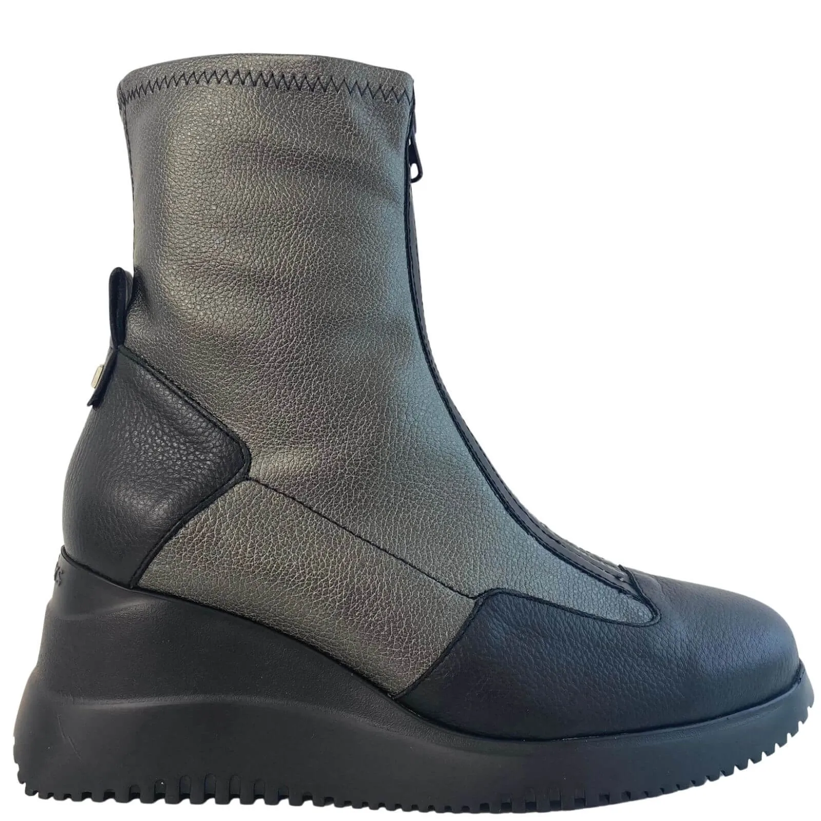 Wonders Black & Silver Leather Wedge Boots