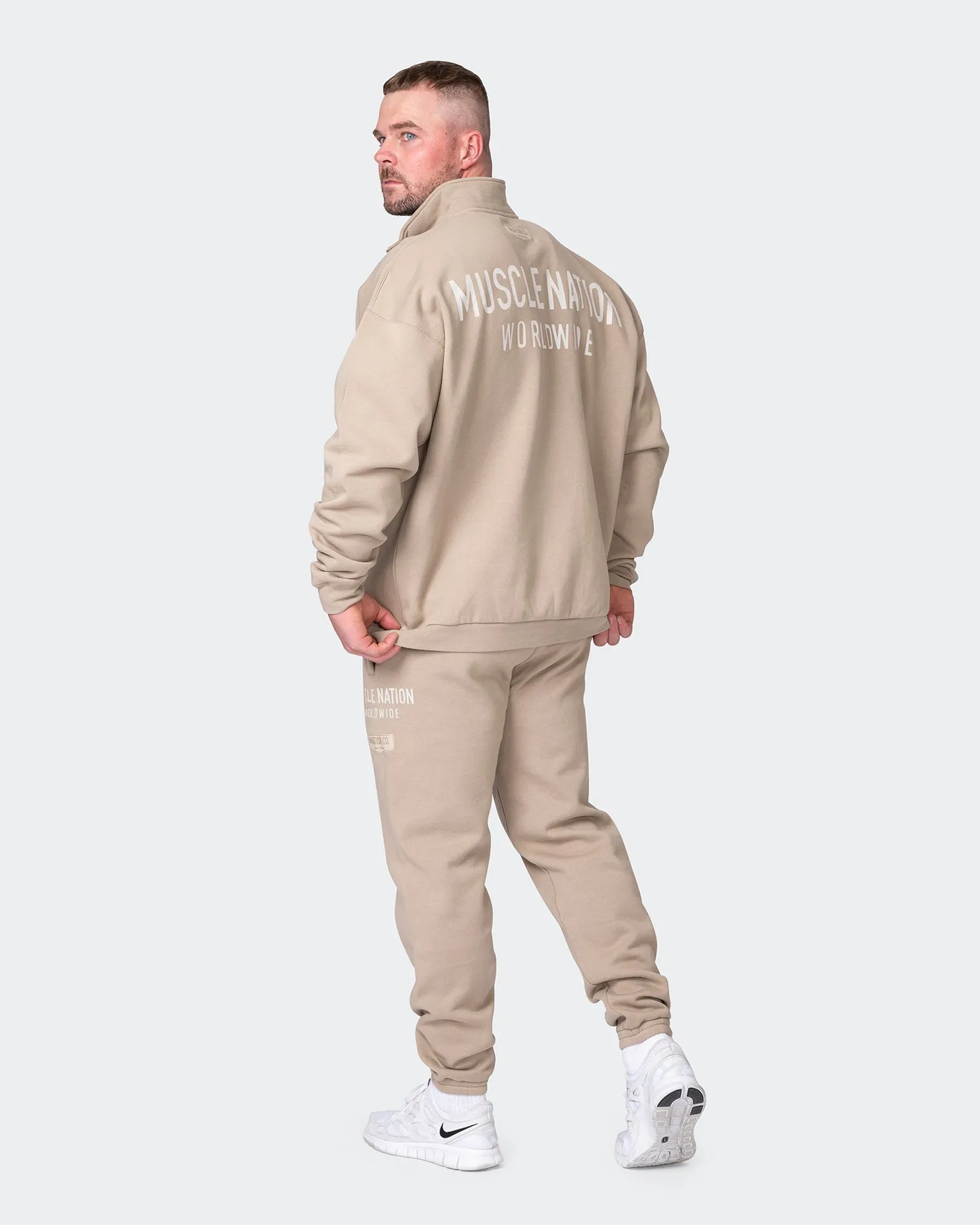 Worldwide Trackies - Fossil