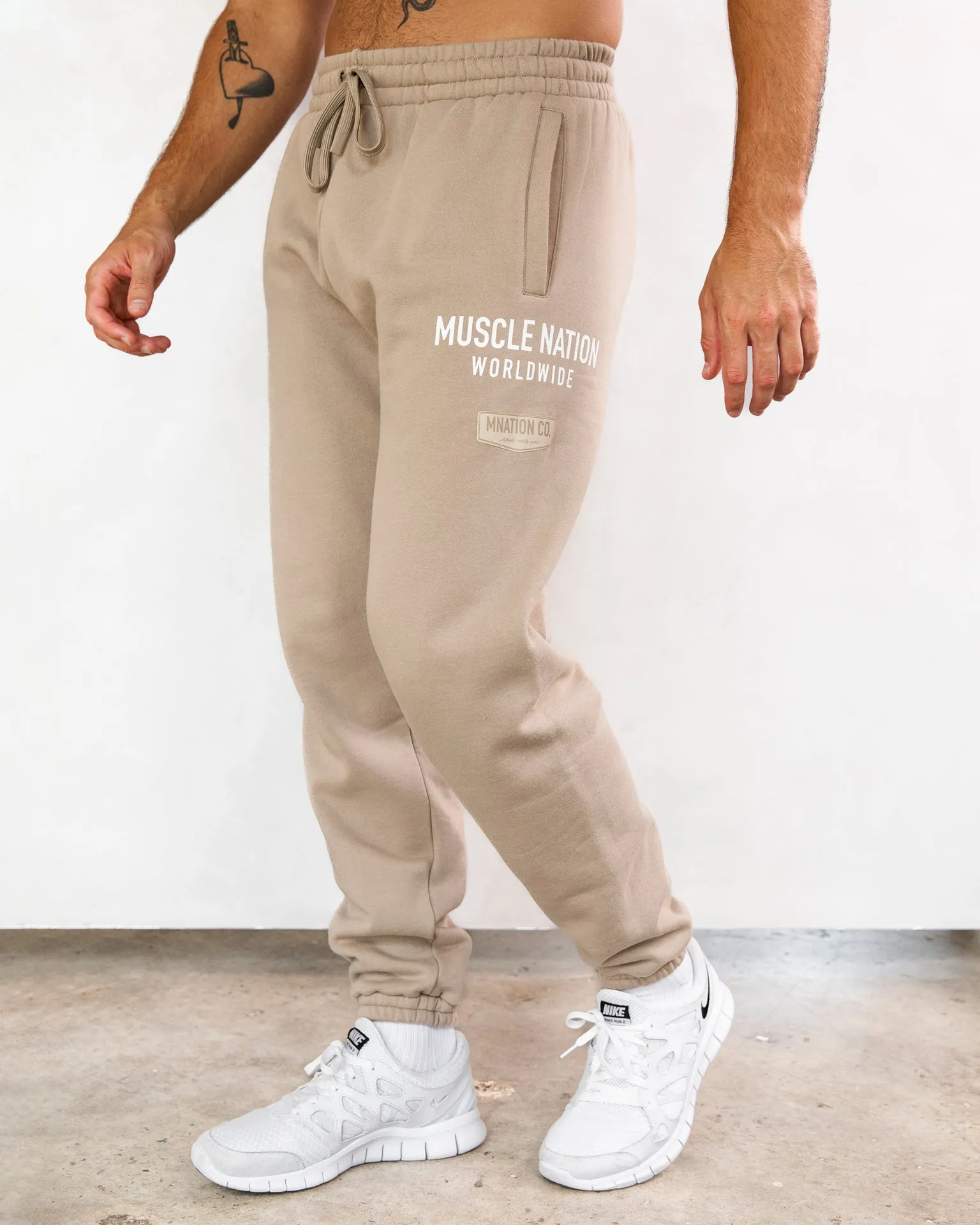 Worldwide Trackies - Fossil