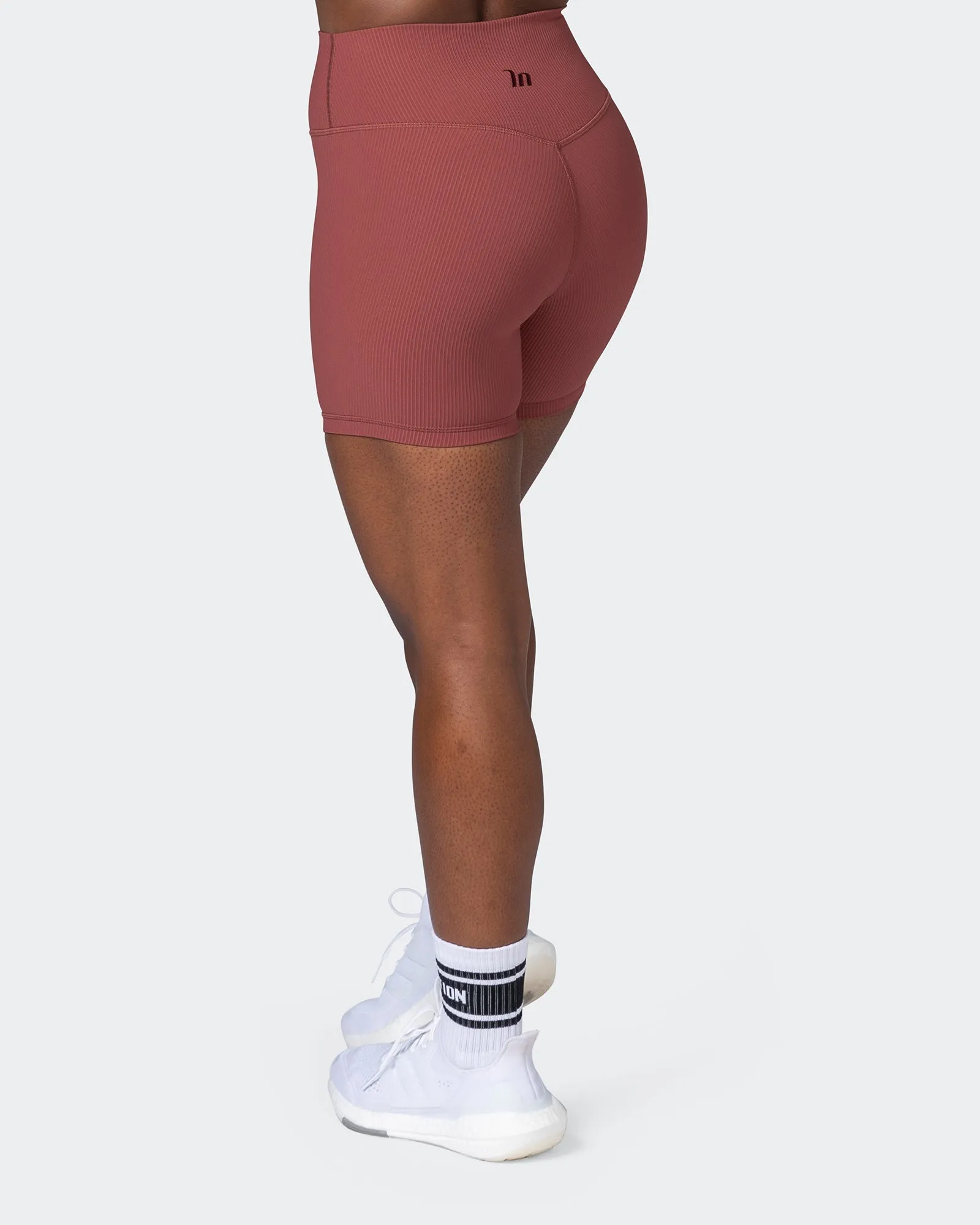 Zero Rise Rib Midway Shorts - Maple