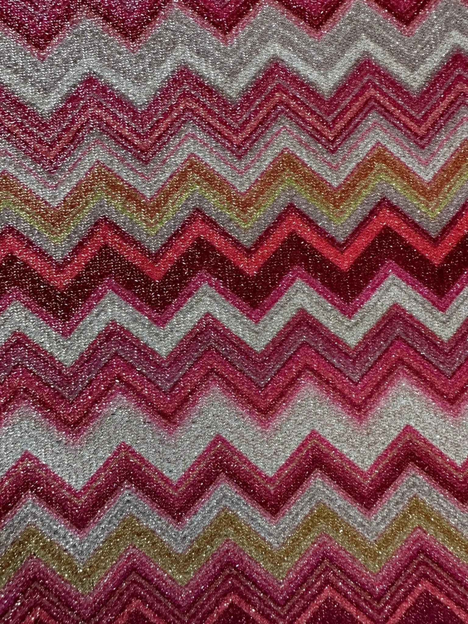 Zigzag Lurex Knit Fabric with 4-Way Stretch for Fashion and Crafts